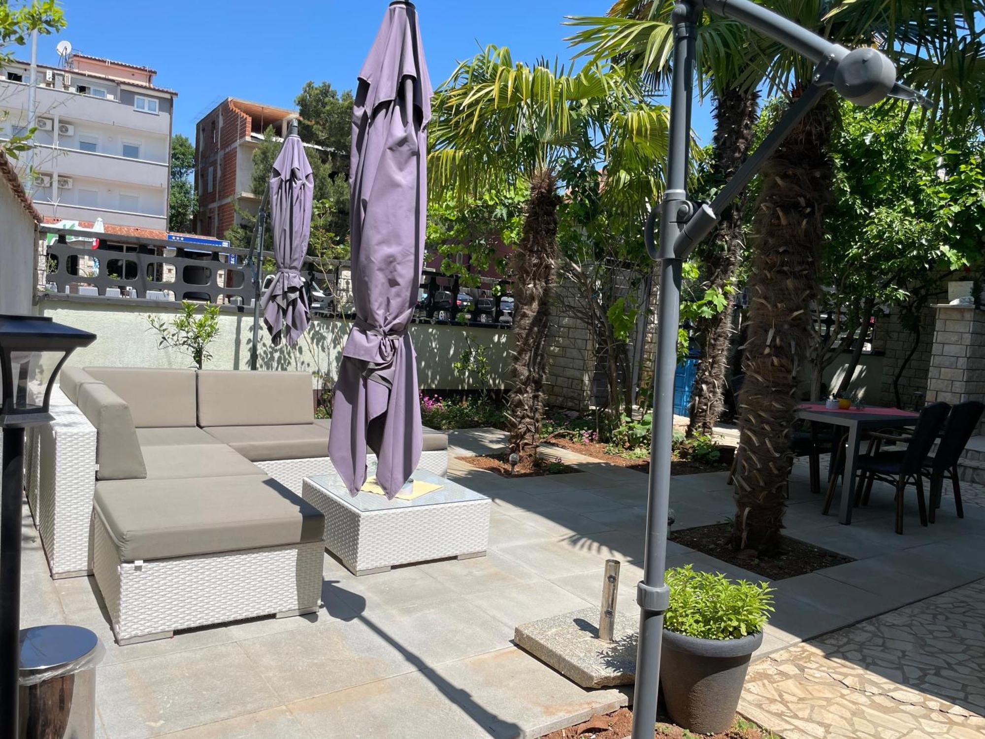 Enna Apartment 3 Perfect Location メドゥリン エクステリア 写真